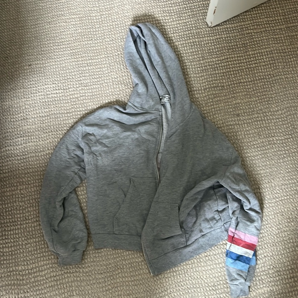 Oversized winldox zip up